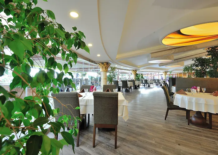 Üdülőközpont Sianji Well-being 5*