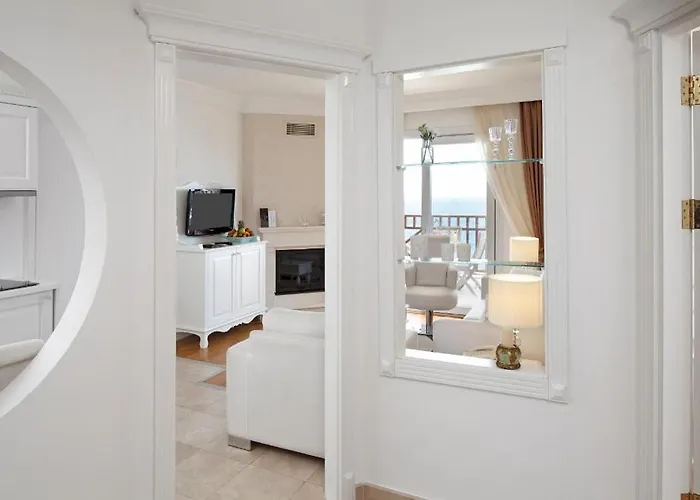 Üdülőközpont Sianji Well-being 5*