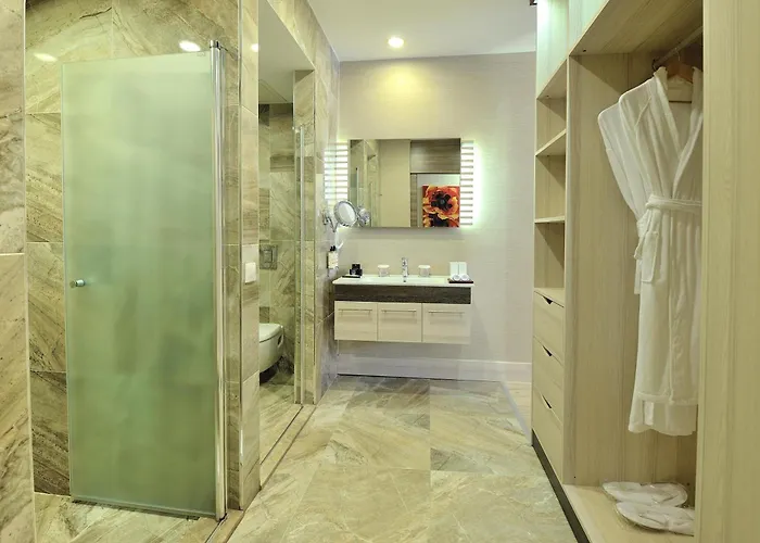 Sianji Well-being トゥルグトレイス